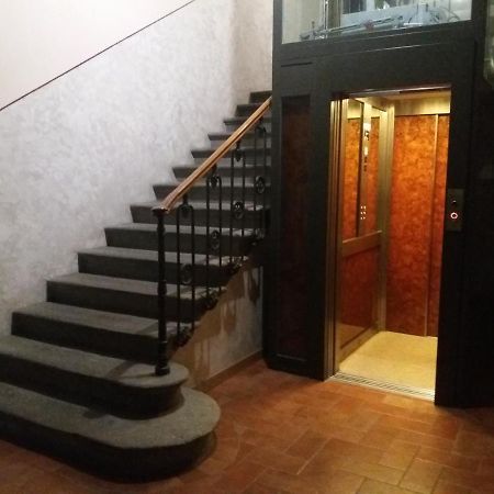 Angolo Fiorito In San Lorenzo Флоренция Екстериор снимка